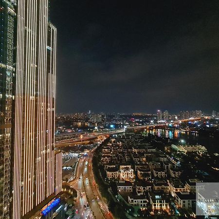 Sky Park Apartment - Vinhomes Central Park Хошимин Екстериор снимка