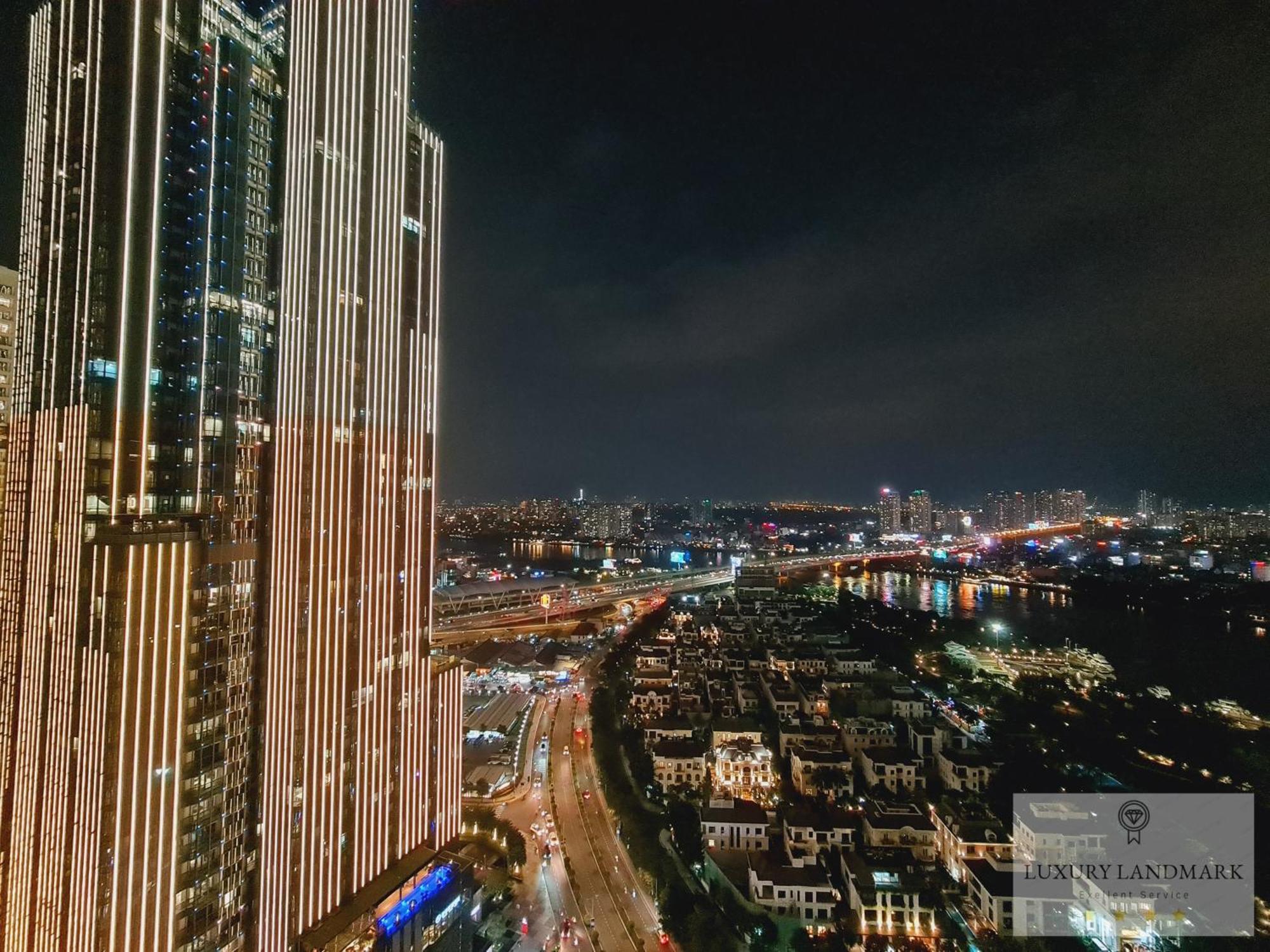 Sky Park Apartment - Vinhomes Central Park Хошимин Екстериор снимка