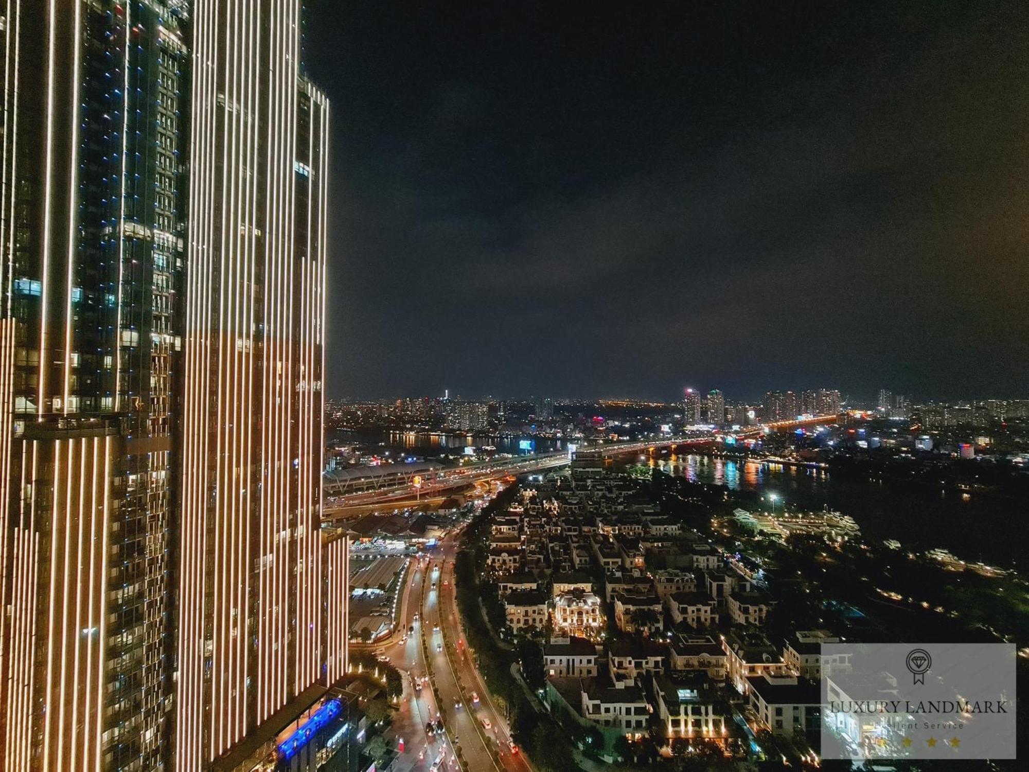 Sky Park Apartment - Vinhomes Central Park Хошимин Екстериор снимка