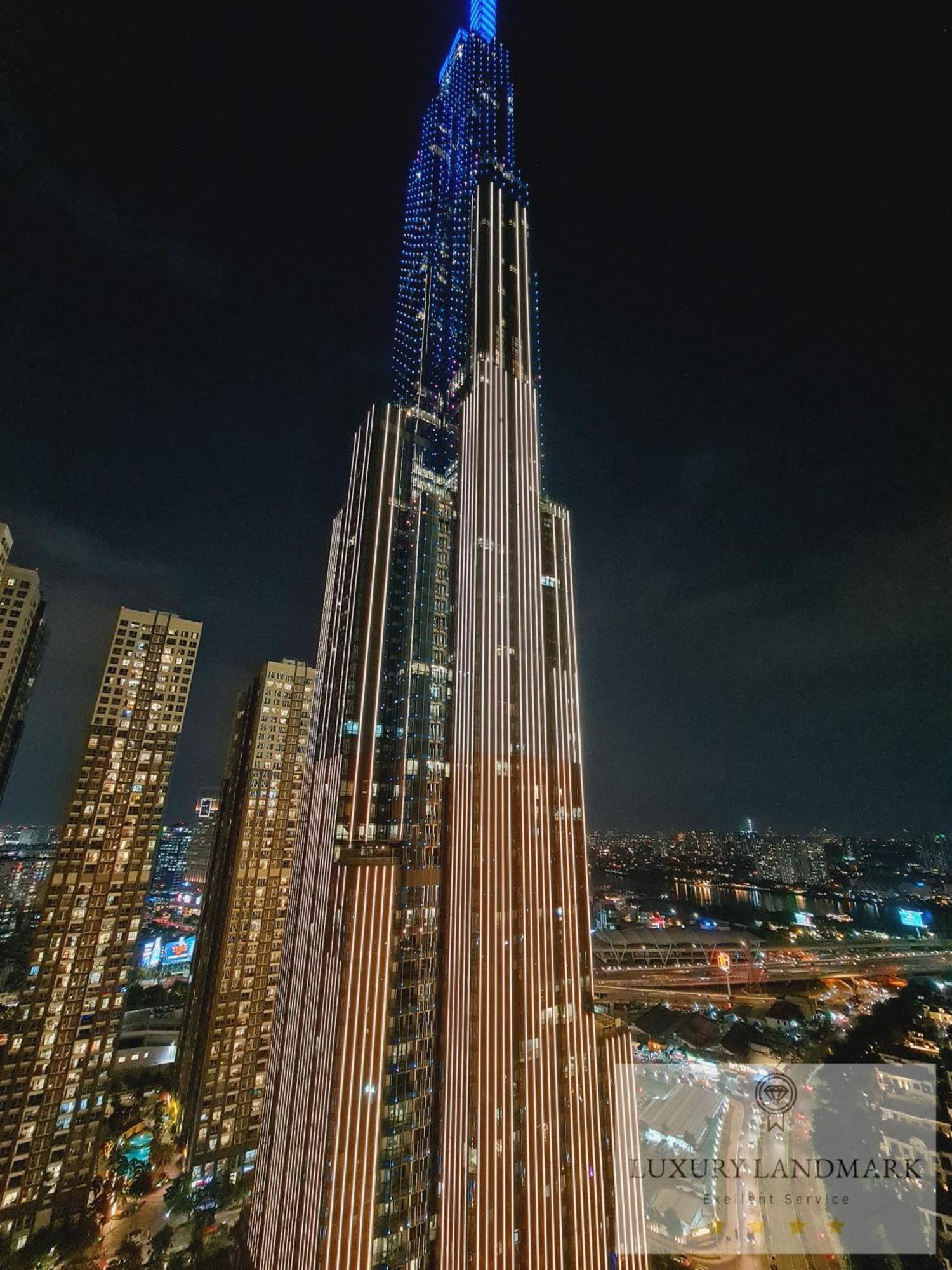 Sky Park Apartment - Vinhomes Central Park Хошимин Екстериор снимка